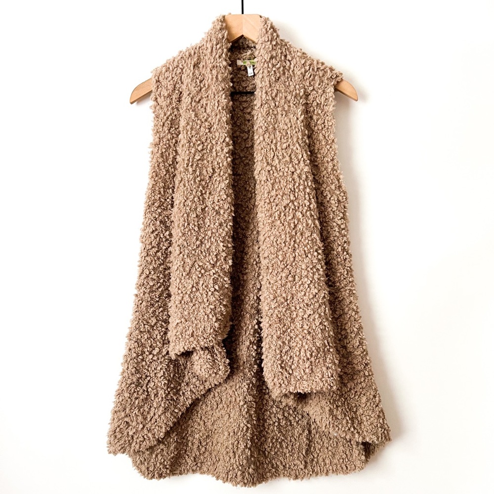 Maurices Teddy Soft Cozy Warm Fall Sleeveless Long Cardigan Size Small/Medium
